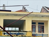 Party official directs storm recovery efforts in Central Ha Tinh province